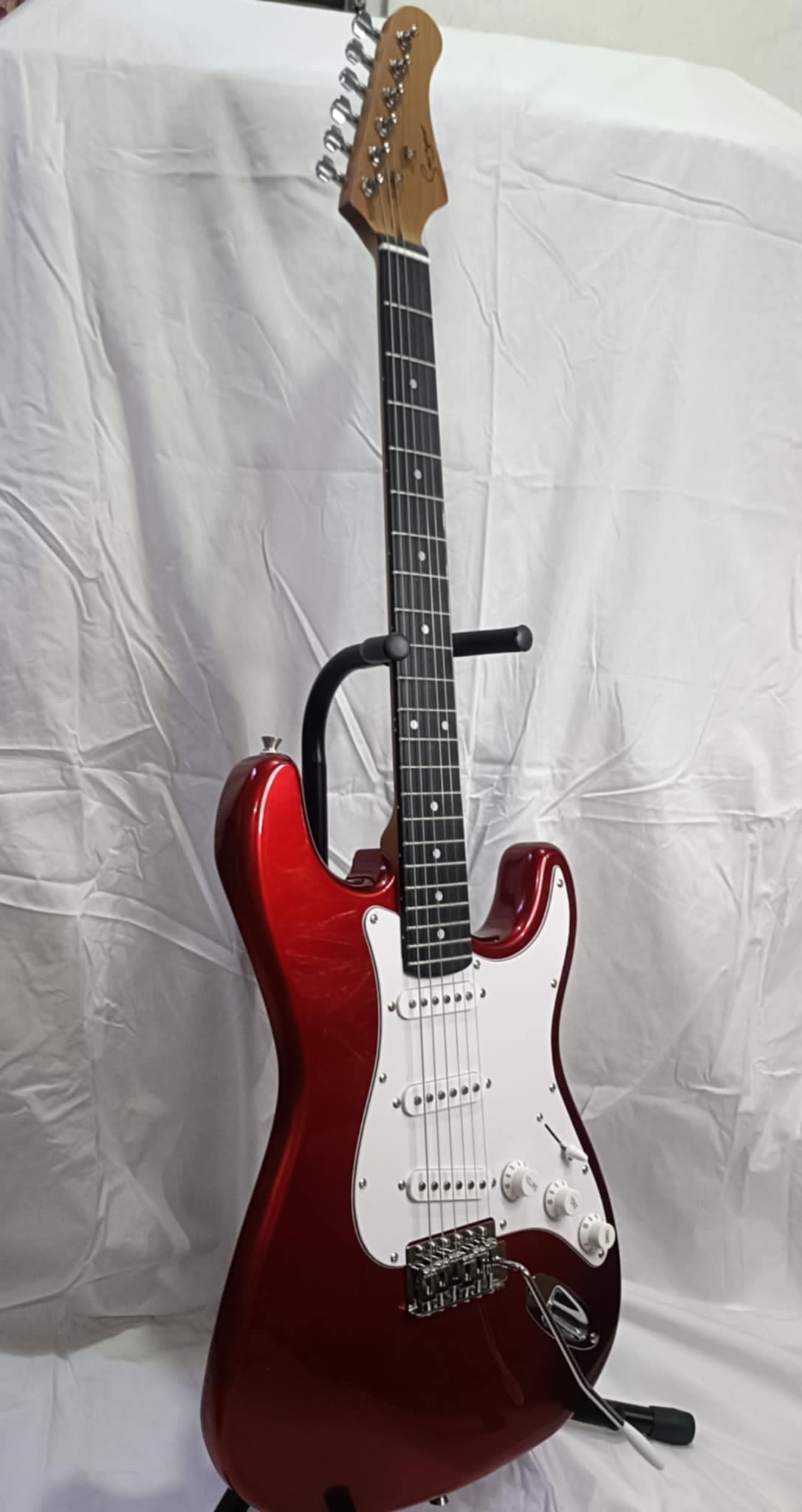 Smiger L-G1M Electric Guitar (Red) Picture